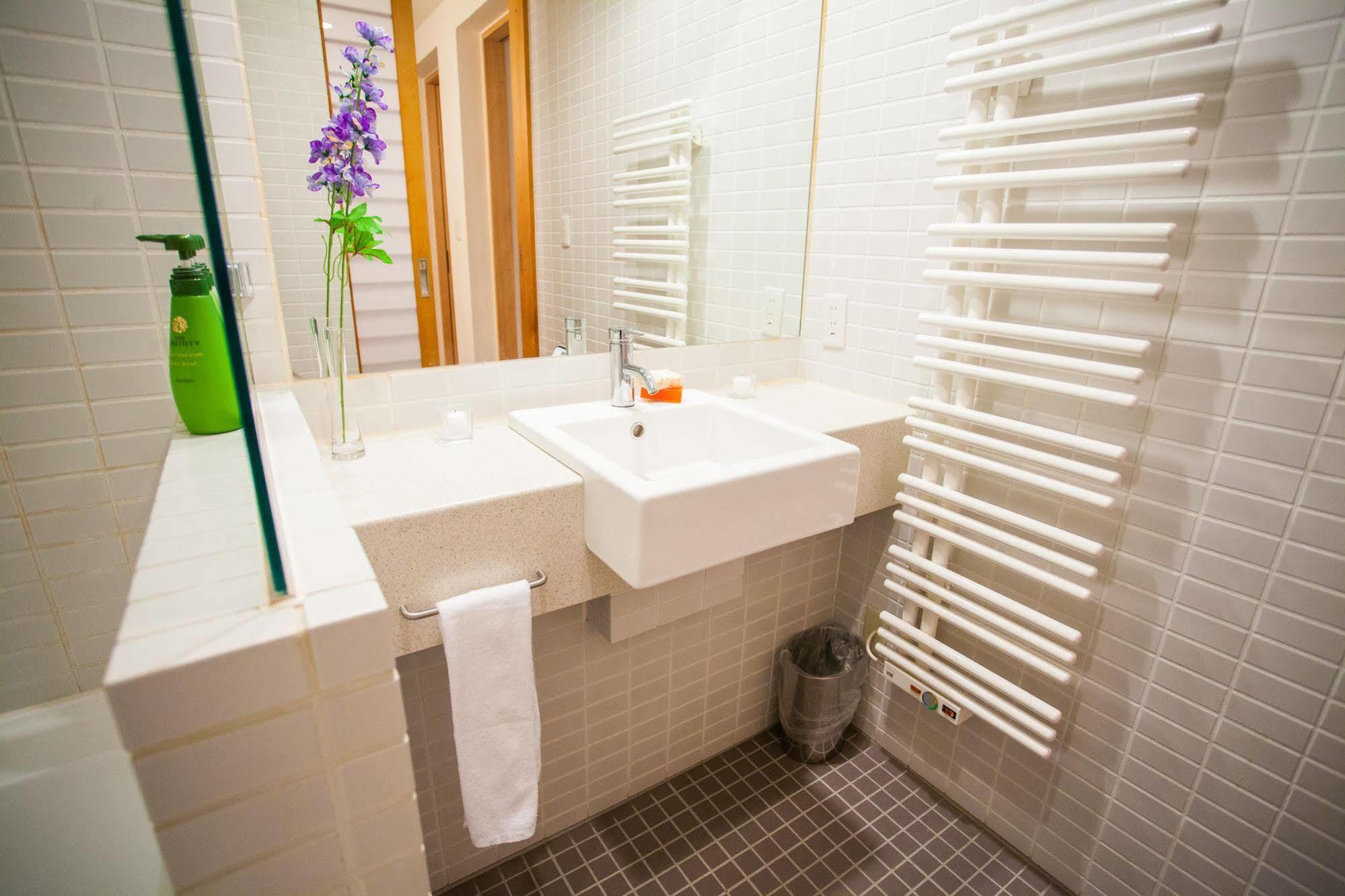 Yuki Yama Apartments Hirafu Exterior photo