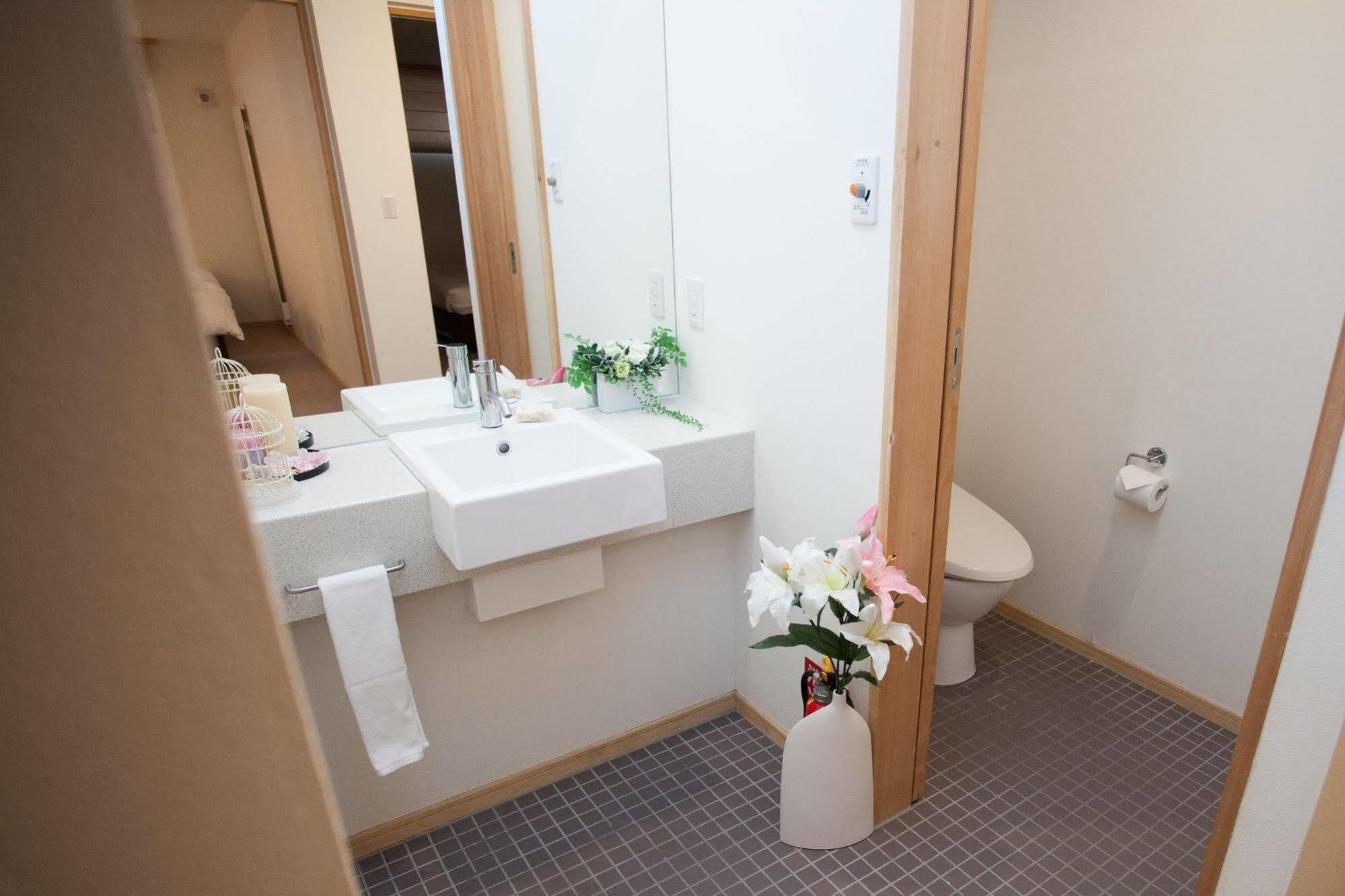 Yuki Yama Apartments Hirafu Exterior photo