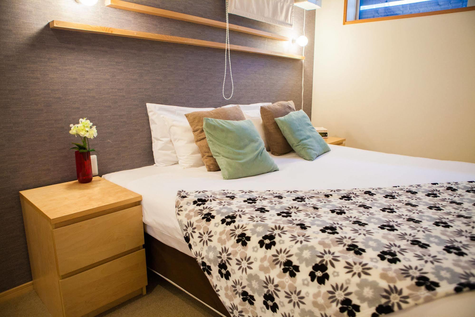 Yuki Yama Apartments Hirafu Exterior photo