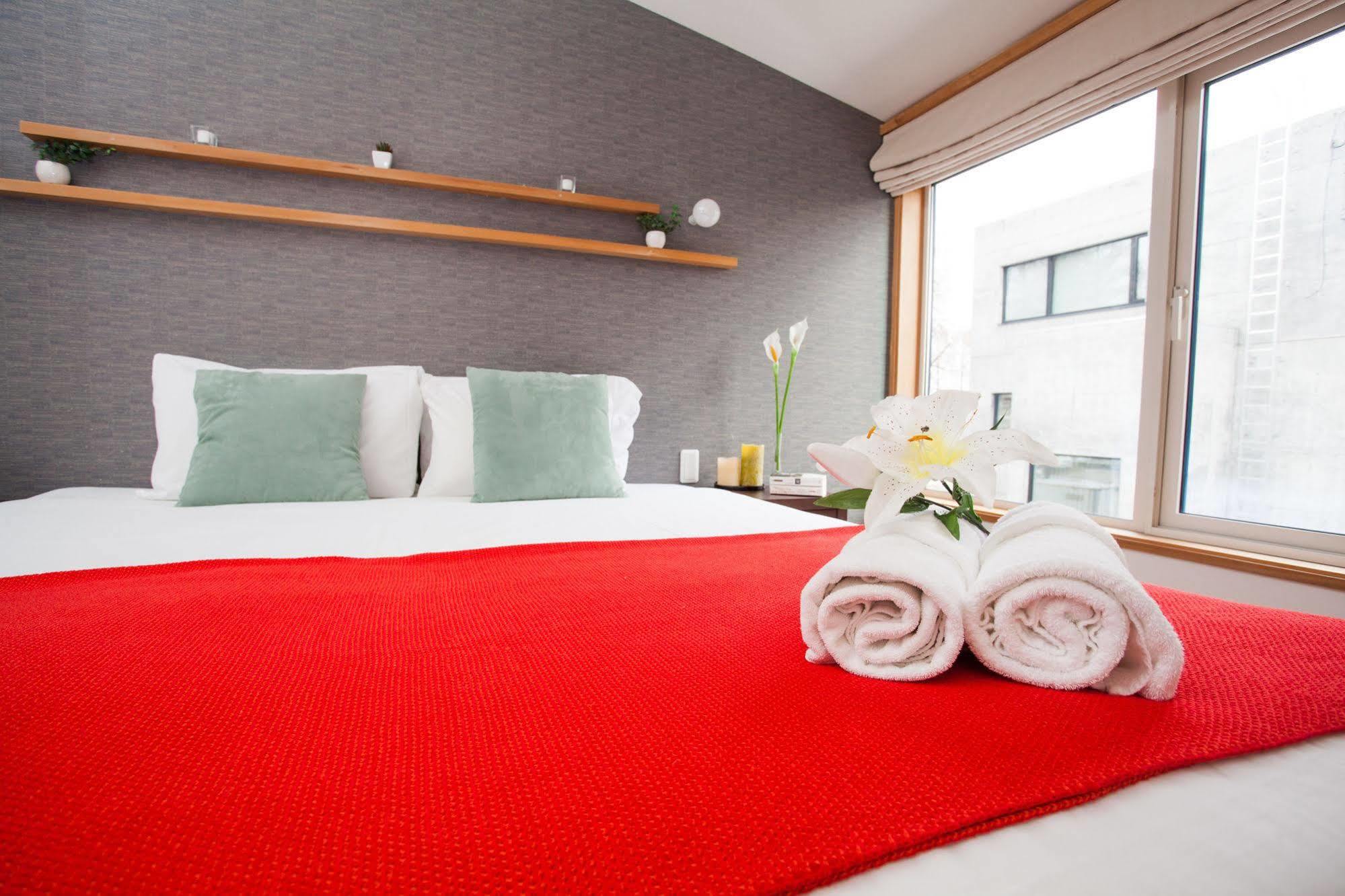 Yuki Yama Apartments Hirafu Exterior photo